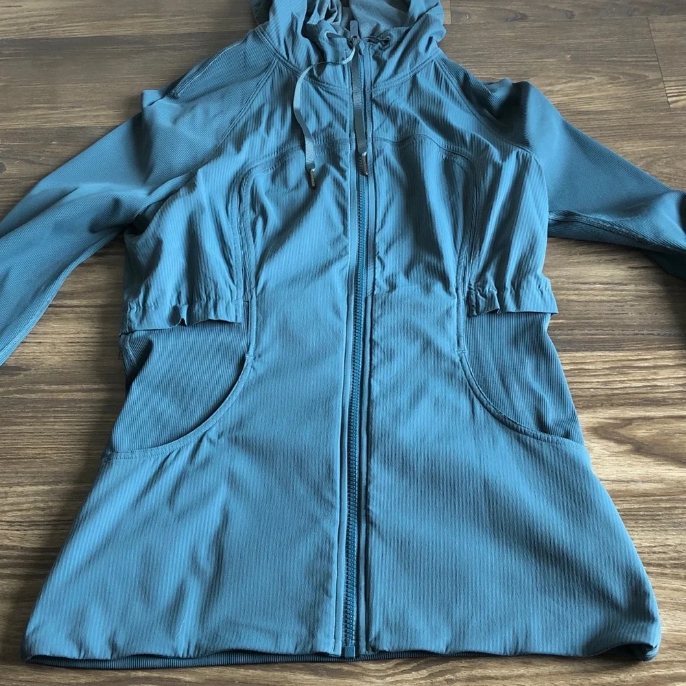 Lululemon Dance Studio Jacket Rib Sleeve Reversible Petrol Blue 10 Hoodie